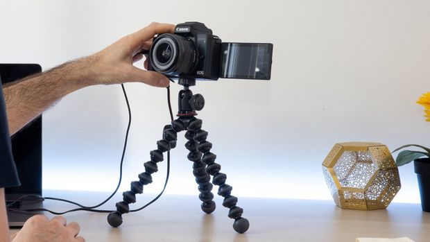 How to use your Canon camera as a webcam!